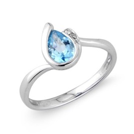 Blue Topaz Ring White Gold - Macintyres of Edinburgh