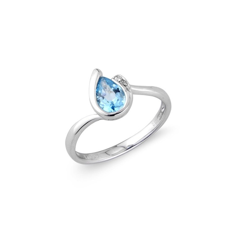 Blue Topaz Ring White Gold - Macintyres of Edinburgh