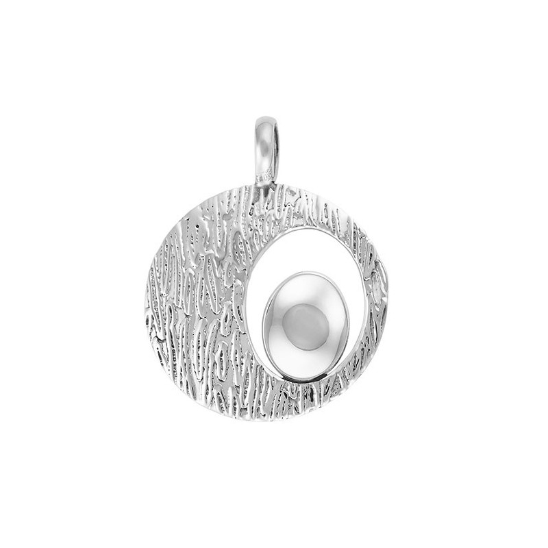 Tianguis Jackson Hammered & Polished Circle Pendant & Chain