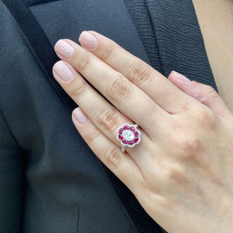 18ct White Gold Ruby Diamond Dress Ring R 1.07 D 0.70